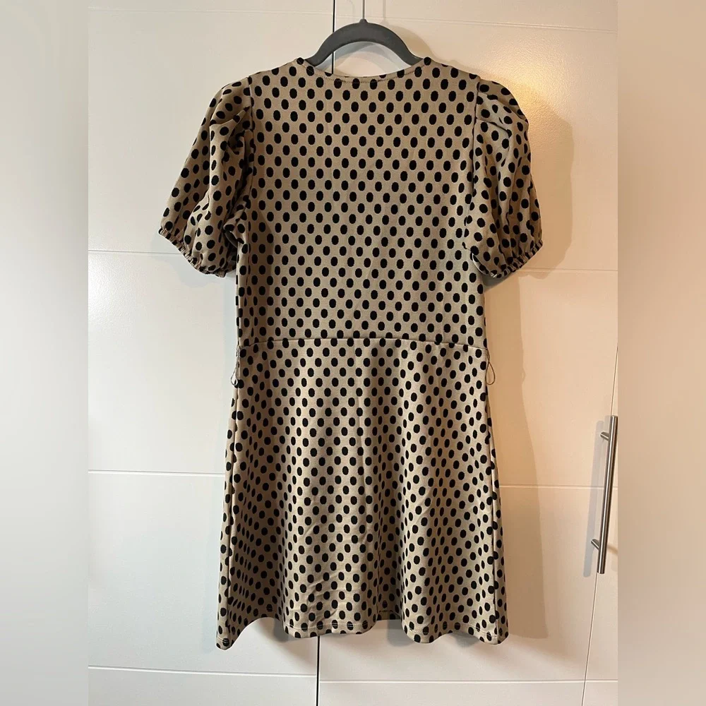 NWT Zara Belted Polka Dot Dress Size Medium